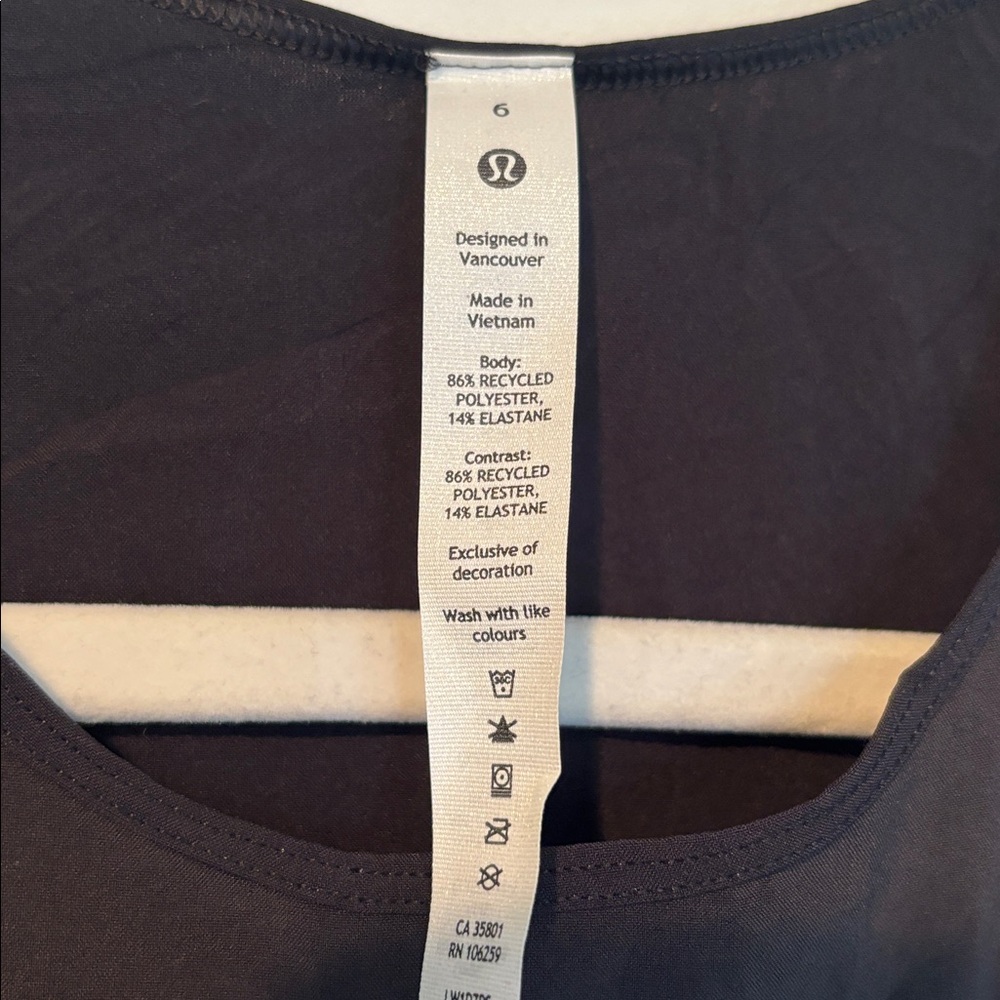 NWT Lululemon Lightweight Stretch Running Airflow In Emboss Black Tank size 6 - Picture 3 of 7